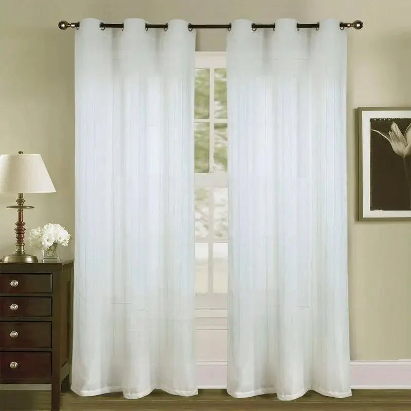 Comment faire tenir une barre de rideau sans percer ? - La Maison des Rideaux