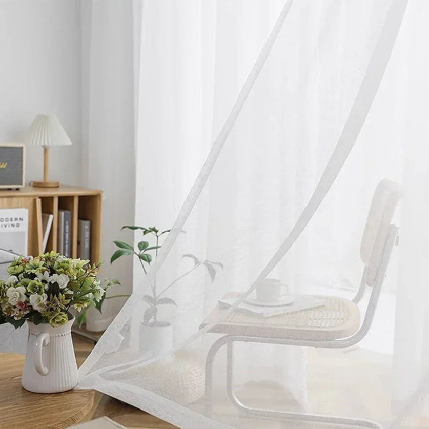 Rideau blanc transparent