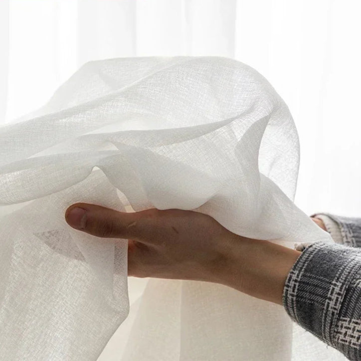 Rideau blanc transparent